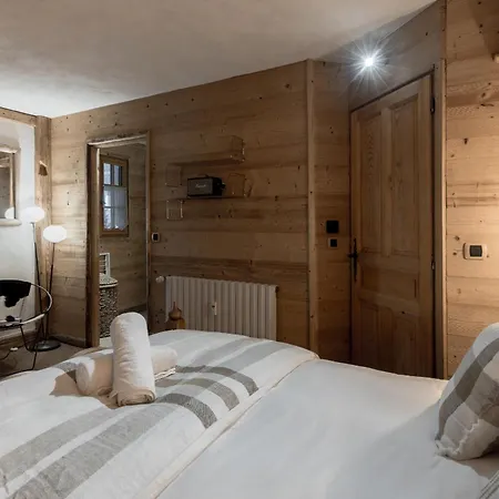 Maison Edmond - By Care Concierge *